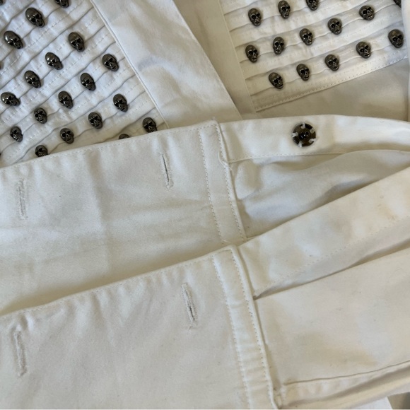 Rare Thomas Wylde shirt with skulls - Picture 3 of 7